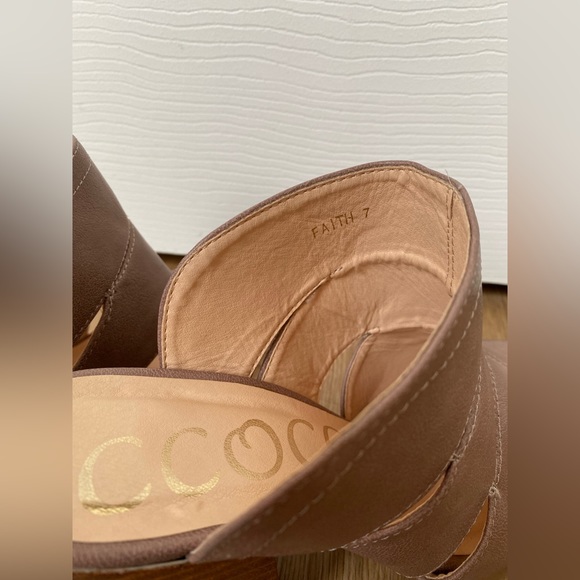 CCOCCI block heel booties / size 7 - Picture 7 of 10